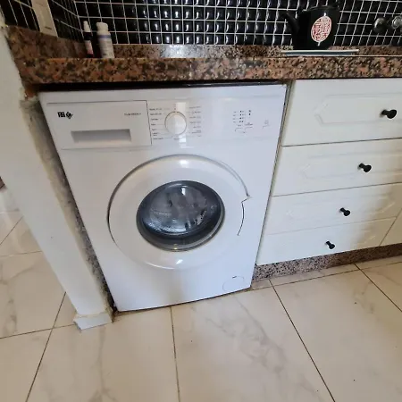 Estudio Espacioso En Puerto Colon Lägenhet